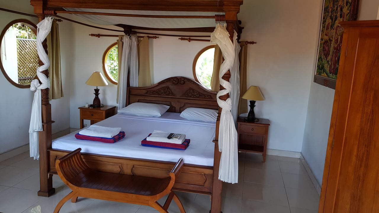 Kusnadi Hotel Легиан Екстериор снимка