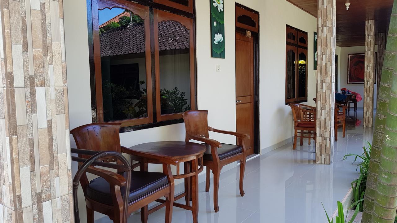 Kusnadi Hotel Легиан Екстериор снимка
